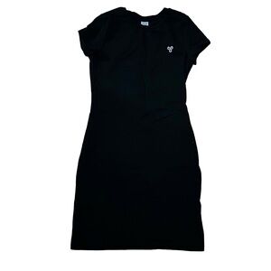 Aritizia TNA Hayeswater T-Shirt Dress in Black